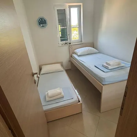 Apartment Draga *