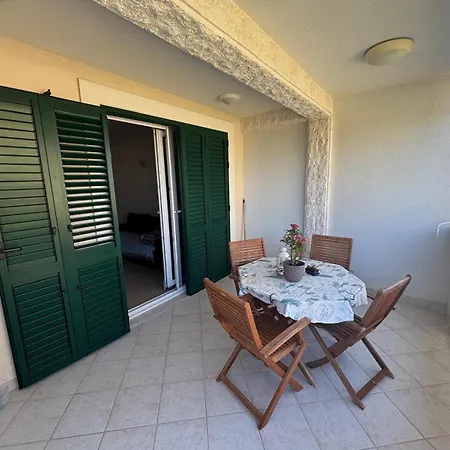Apartment Draga *